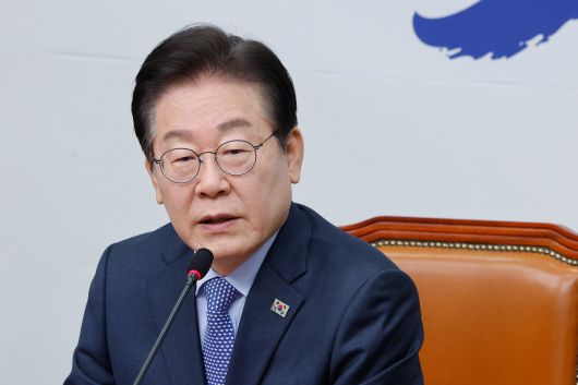 조선일보