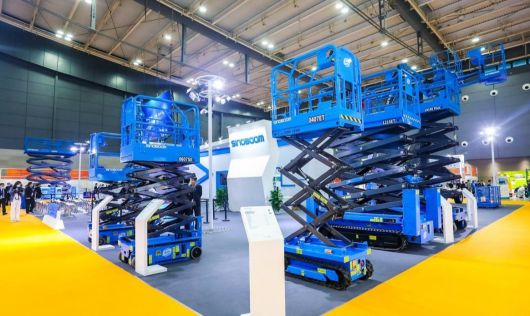 중국 시노붐이 유럽에 수출하는 고소작업장비. /시노붐