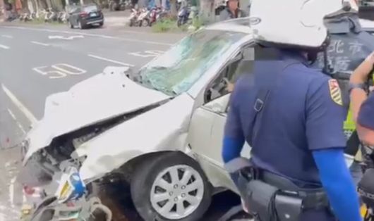 대만에서 차량 돌진 사고를 일으킨 가해 차량./ 엑스(X)