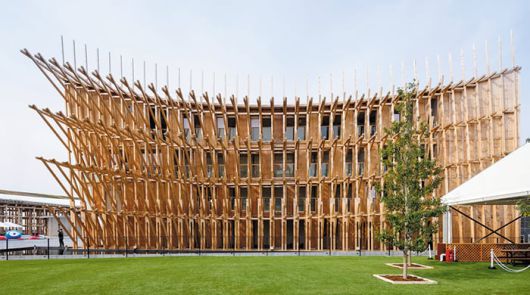 바레인 파빌리온은 3000개의 목재를 조립해 만들었다. /리나 고트메 건축사무소