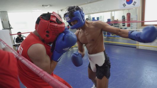 복싱 훈련 중인 수원서부경찰서 경비교통과 소속 조여훈 경사. /경기남부경찰청