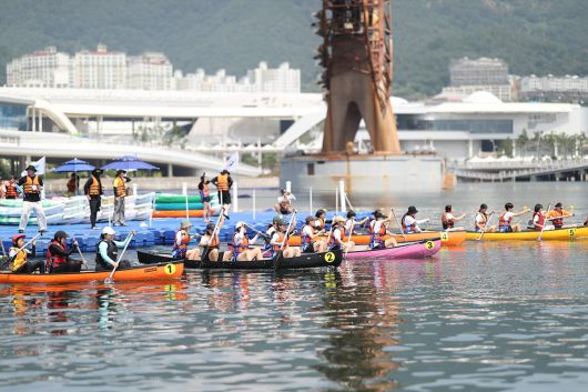 전남 여수 여름바다에서 무료로 즐기는 카누 체험./여수시