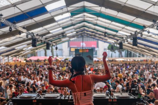 스페인 바르셀로나에서 열린 2025 소나르 페스티벌 현장. 사흘간 전 세계에서 관람객 16만명이 몰렸다. /소나르 페스티벌