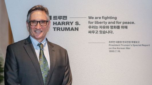 24일 용산 전쟁기념관에서 만난 클리프먼 트루먼 대니얼은 "역사 공부를 강조한 할아버지 트루먼 대통령은 4살 손자에게 '펠로폰네소스 전쟁사'를 건넨 분"이라며 웃었다. 2025.6.24 /박성원 기자