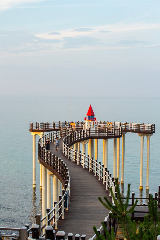 경북 포항 '월포해수욕장'의 남쪽에 있는 '이가리 닻 전망대'. / 김용재 영상미디어 기자