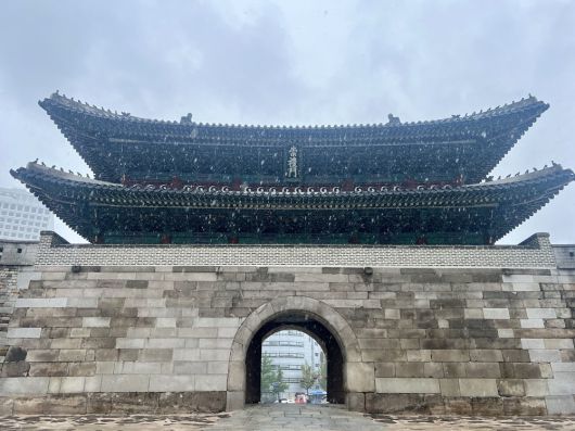 조선일보