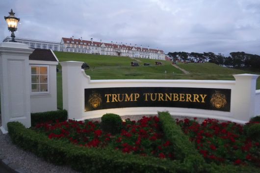 25일 도널드 트럼프 대통령 일가가 소유한 영국 스코틀랜드의 턴베리 골프장 일대 전경. /AP 연합뉴스