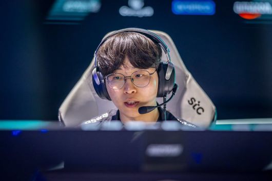 EWC에서 기인/lol esports 플리커
