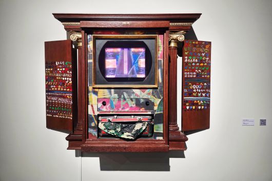 백남준, '금강산 여행 기념'(1990). 복합 재료. 117×112×46cm. /허윤희 기자