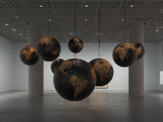 마크 브래드퍼드, 'He Would See This Country Burn if He Could be King of the Ashes'(2019). /아모레퍼시픽미술관