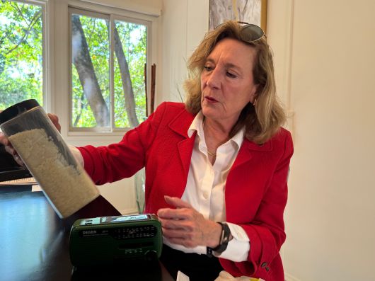 수잰 숄티 미국 디펜스포럼 대표가 지난 4일 본지와 인터뷰를 하고 있다. /워싱턴=김은중 특파원