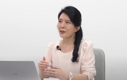 재테크숟가락의 진행자인 김나영 양정중학교 교사. /재테크숟가락