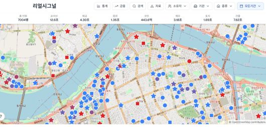 고위 공직자들이 보유한 부동산을 직관적으로 파악할 수 있도록 한 '리얼시그널', 파란색에서 빨강색에 가까울수록 여러 사람이 소유하고 있다는 뜻이다. /리얼시그널