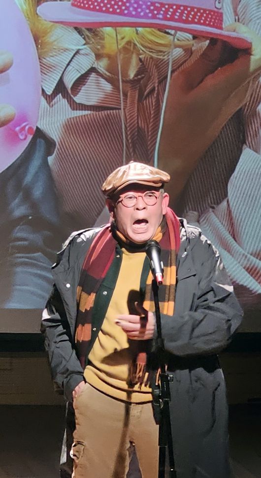 한예종 초대 연극원장을 지낸 김우옥 연출가가 91세에 처음으로 연 노래 콘서트 '김우옥쇼'. /이태훈 기자