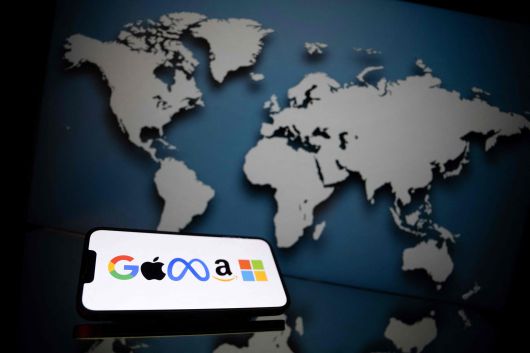 'GAFAM'(구글, 애플, 메타, 아마존, 마이크로소프트) 등 빅테크들은 최근 신 콩글로머리트로 불린다. /AFP 연합뉴스