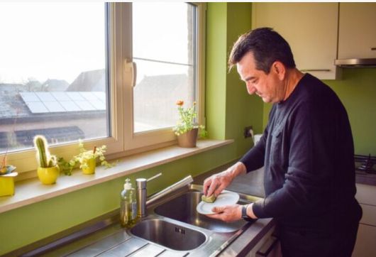 지금 할 수 있는 작은 역할부터 찾아보자. 아직은 의미를 찾으려 애쓰지 않아도 된다. /셔터스톡