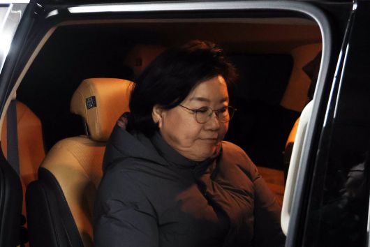 이혜훈 기획예산처 장관 후보자가 20일 오후 서울 중구 예금보험공사에 마련된 인사청문회 준비 사무실에서 점심시간을 이용해 외부로 이동하고 있다.  2026.1.20/뉴스1