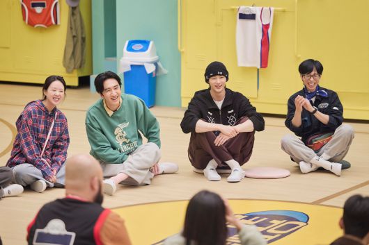 올해 2분기(4~6월)에 나오는 예능 '유재석 캠프'의 출연자 지예은(왼쪽부터), 이광수, 변우석, 유재석./넷플릭스