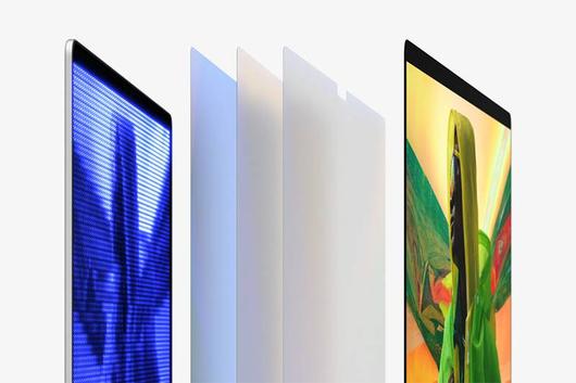 디스플레이는 평면 내 전환 패널에서 미니 LED로 변경됐다. 출처=애플