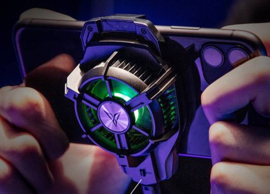 스마트폰용 쿨러. 출처=조이트론