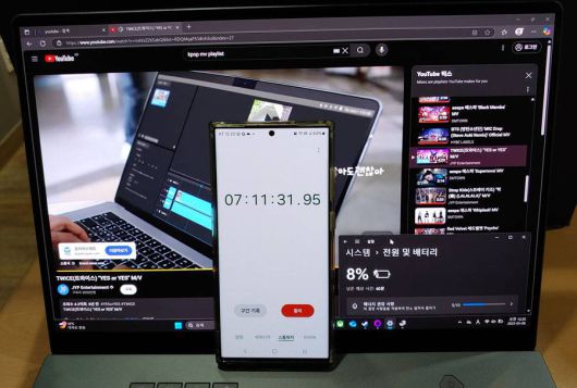 약 7시간 이상 유튜브를 연속 구동하고도 8% 정도의 배터리가 남아있었다 / 출처=IT동아