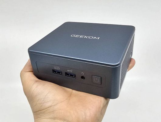 기컴 미니아이티 13(GEEKOM Mini IT13) / 출처=IT동아