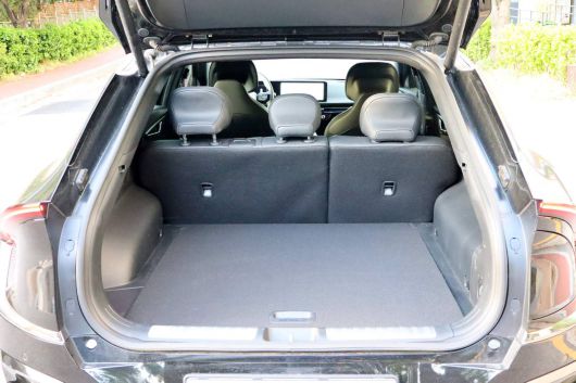 기아 더 뉴 EV6 트렁크 / 출처=IT동아