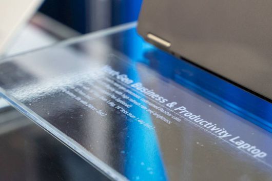 인텔의 차세대 CPU가 탑재된 노트북도 시범 삼아 등장했다 / 출처=IT동아