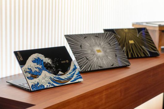 디자인도 디자인이지만, 하드웨어 구성 면에서도 현세대 최고 수준이다 / 출처=IT동아