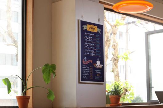 삼성전자 컬러 이페이퍼 EM32DX /출처=삼성전자