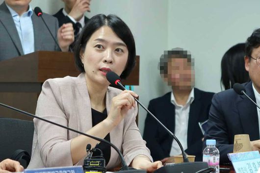 디지털자산 혁신 법안 주요 내용을 설명하는 김효봉 변호사 / 출처=IT동아