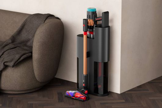 향후 다이슨은 자동 먼지 비움 기능을 갖춘 도킹 스테이션도 출시할 계획이다 / 출처=다이슨