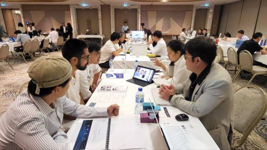 CIS 시장개척단 기업 시스메이트의 상담 장면 / 출처=SBA