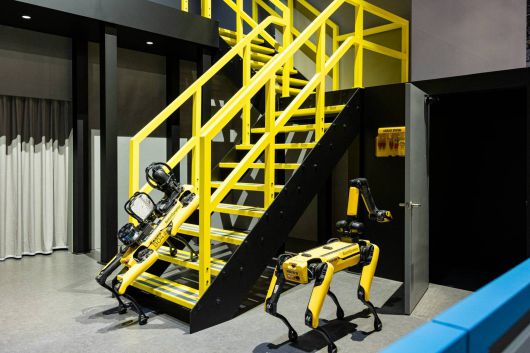 오르빗 AI를 연계한 사족보행 로봇 스팟의 모습 / 출처=현대차그룹