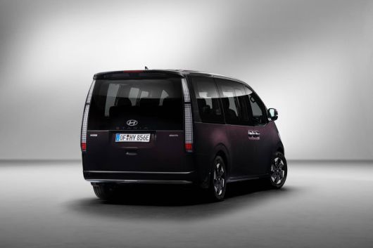 더 뉴 스타리아 EV 후면부 / 출처=현대차