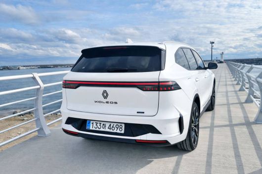 그랑 콜레오스 후면부 / 출처=IT동아