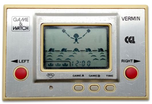 (게임앤와치의 초창기 형태)