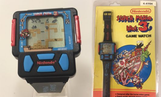(게임 시계의 최고봉 중 하나인 '슈퍼마리오 브로스 3' 게임시계) / 레몬서울 사진 제공