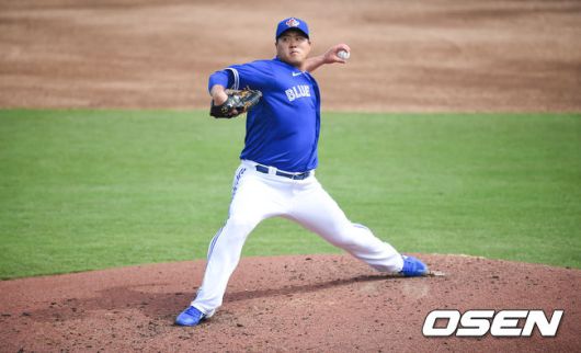 [OSEN=더니든(미국 플로리다주), 박준형 기자] 토론토 선발투수 류현진이 역투하고 있다. /soul1014@osen.co.kr
