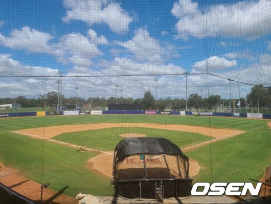 [OSEN=시드니(호주), 이후광 기자] 두산 스프링캠프가 진행되는 블랙타운 메인구장 / backlight@osen.co.kr