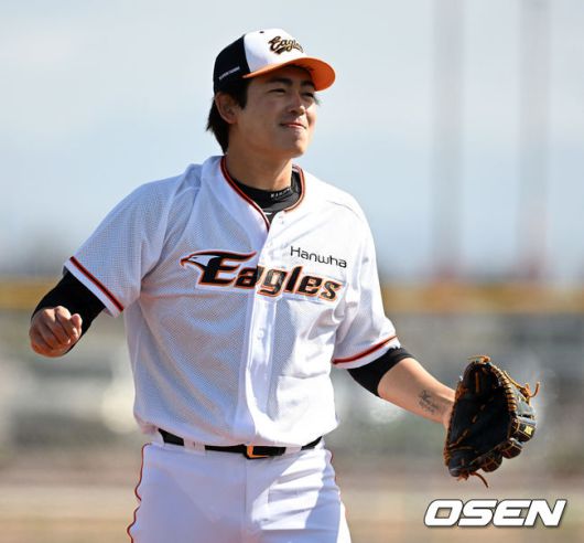 [OSEN=메사(미국 애리조나주), 지형준 기자]한화 이태양이 청백전에서 역투하고 있다. 2023.02.24 /jpnews@osen.co.kr