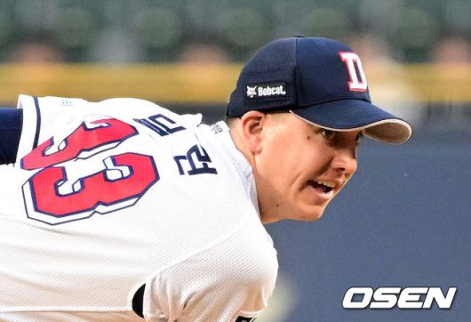 [OSEN=잠실, 지형준 기자]1회초 두산 딜런이 역투하고 있다. 2023.05.04 /jpnews@osen.co.kr