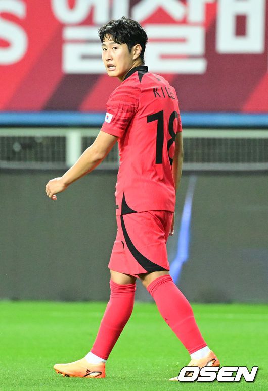 [OSEN=대전, 김성락 기자]전반 대한민국 이강인이 골에 실패한 뒤 아쉬워하고 있다. 2023.06.20 /ksl0919@osen.co.kr