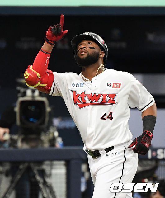 로하스 주니어 / OSEN DB