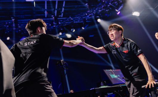 라이엇 게임즈 플리커.