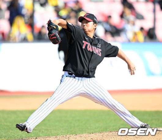 [OSEN=이대선 기자] LG 송승기 2025.03.08 /sunday@osen.co.kr