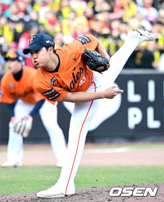 [OSEN=최규한 기자] 한화 정우주. 2025.03.30 / dreamer@osen.co.kr