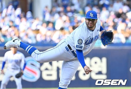 [OSEN=대구, 이석우 기자] 26일 대구삼성라이온즈파크에서 2025 신한 SOL 뱅크 KBO 리그 삼성 라이온즈와 NC 다이노스의 경기가 열렸다. 홈팀 삼성은 후라도가, 방문팀 NC는 이용찬이 선발 출전했다. 삼성 라이온즈 선발 투수 후라도가 역투하고 있다. 2025.04.26 / foto0307@osen.co.kr