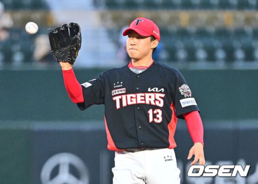 [OSEN=부산, 이석우 기자] KIA 타이거즈 윤영철 142 2025.04.10 / foto0307@osen.co.kr