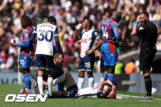 [사진] 쓰러진 쿨루셉스키 ⓒGettyimages(무단전재 및 재배포 금지)